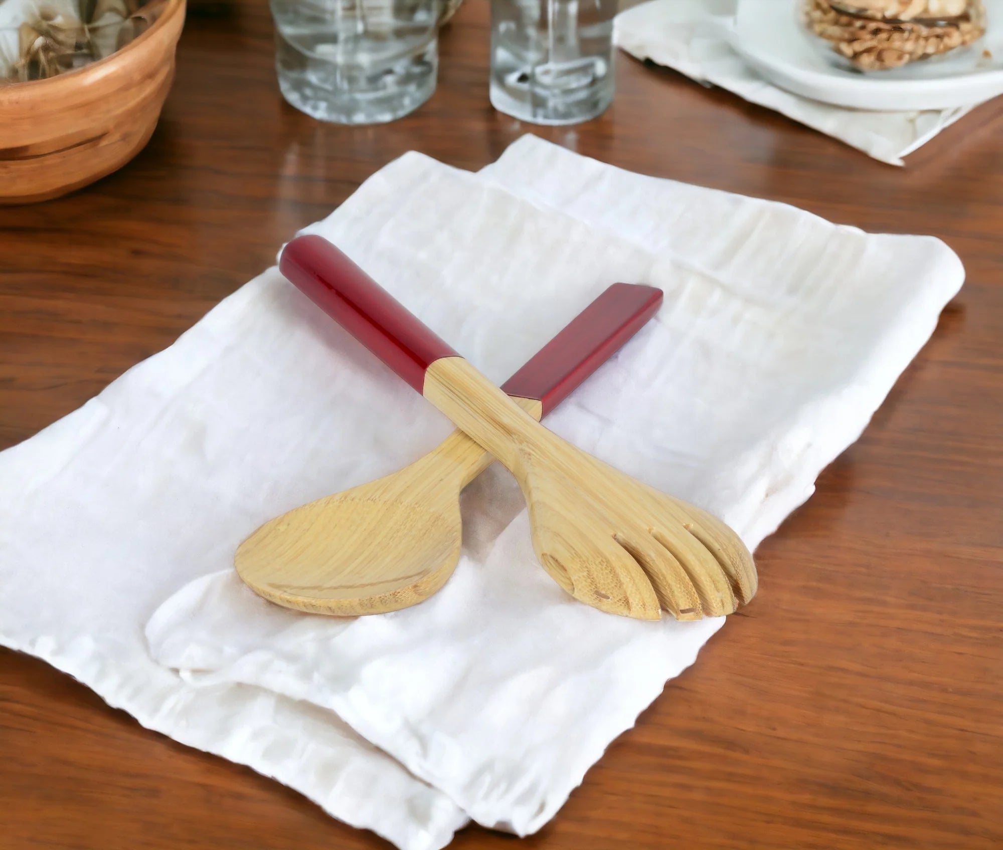Salad Server Set in Small by albert L. (punkt)
