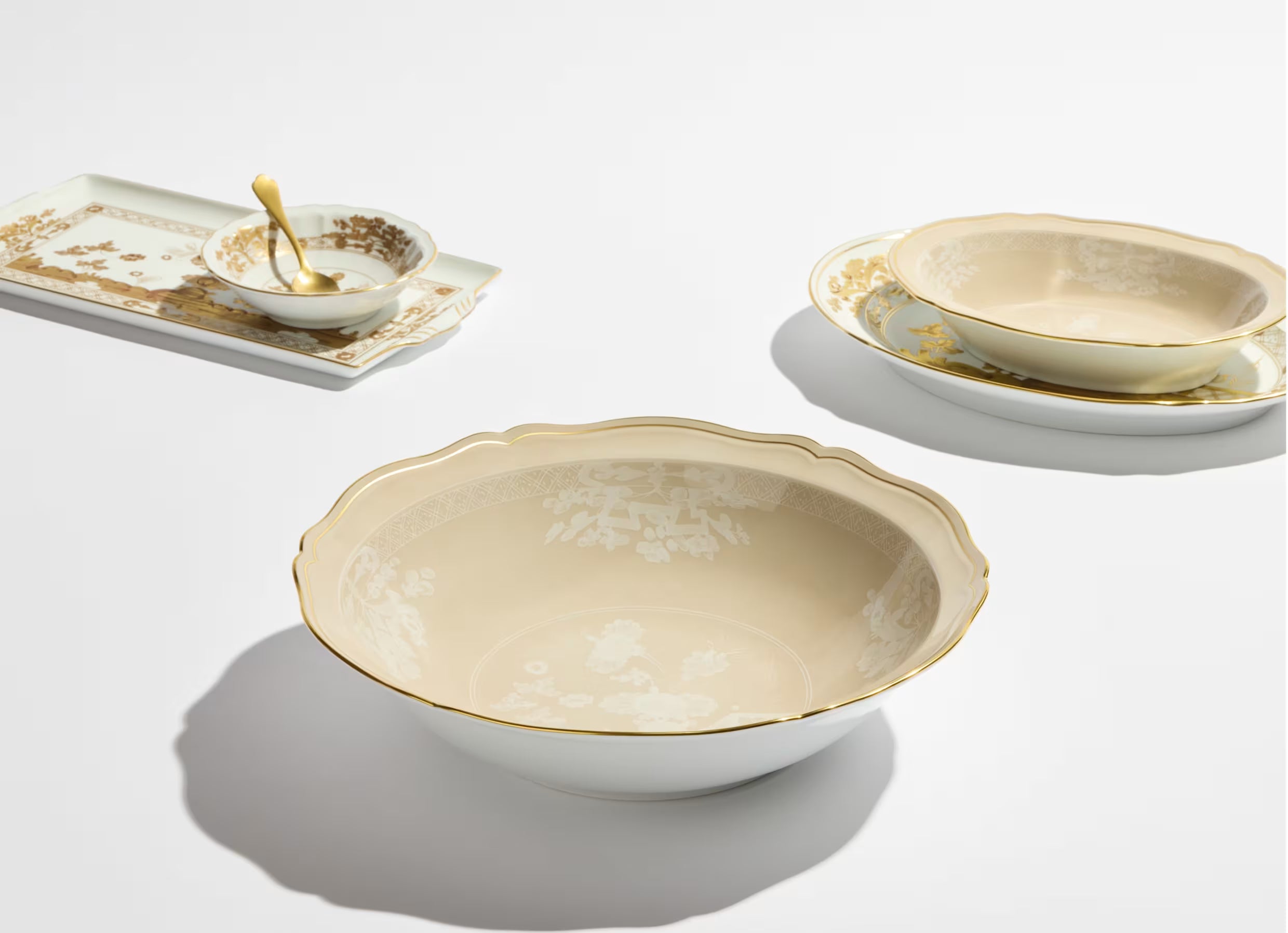 Oriente Italiano Meringa Serving Bowl