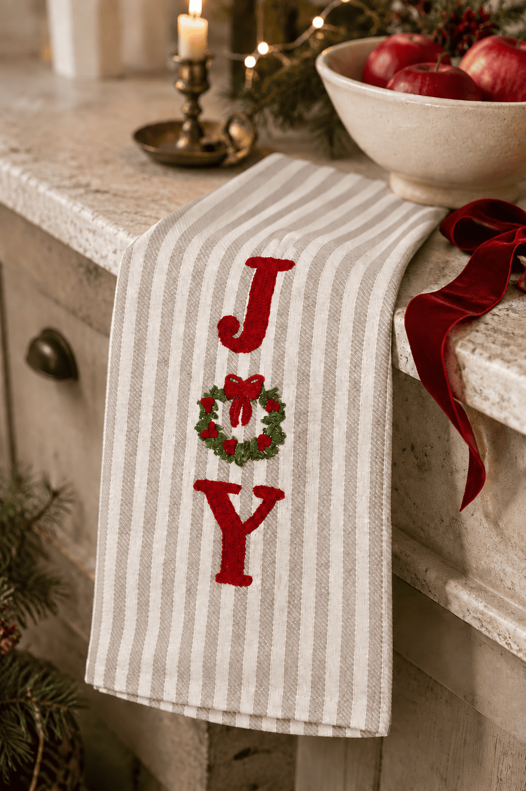 Kitchen Towel Pomelo Col. 37 Embr Joy Jin Red