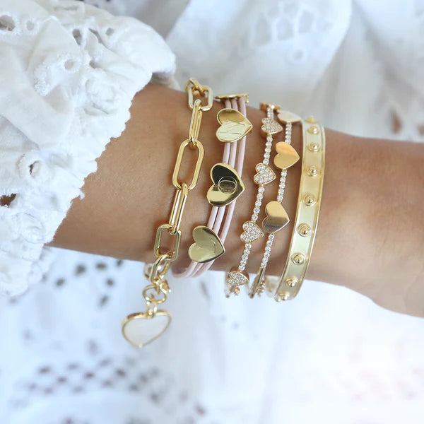 Heart Charm Link Bracelet in Mother of Pearl