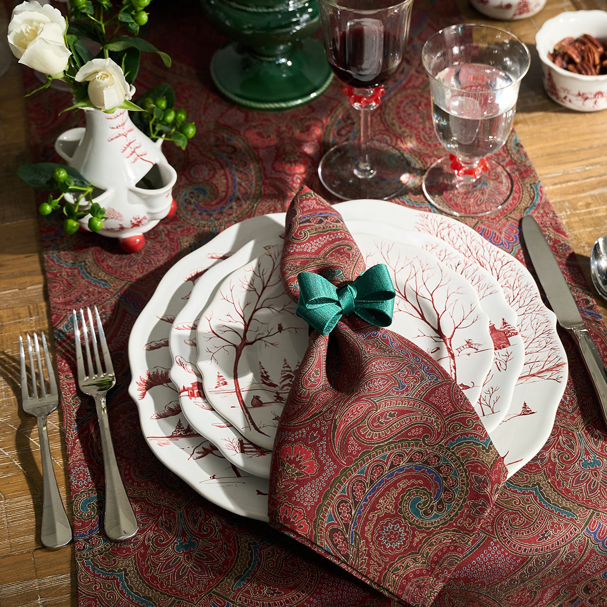 Country Estate Winter Frolic Charger/Platter - Ruby