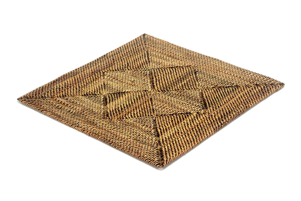 Square 14" Placemat with Diamonds Pattern, Set of 4