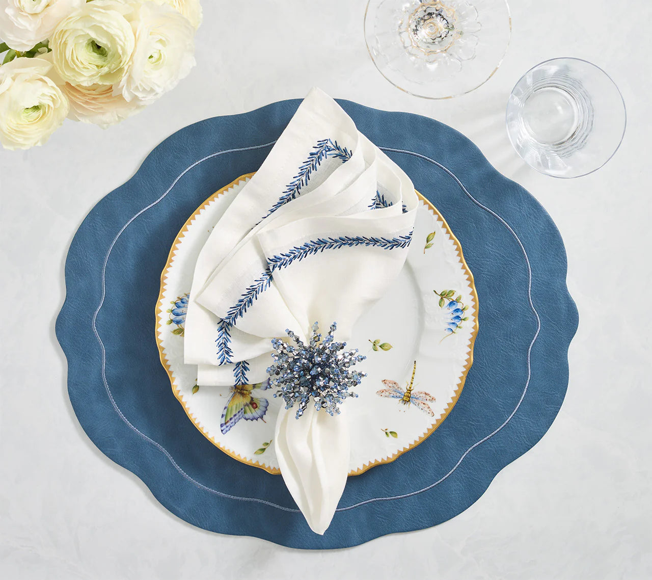 Tailored Oval Placemat , Set of 4