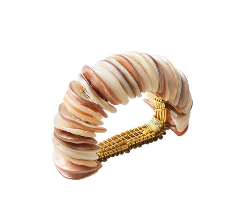 Shell Arc Napkin Ring in Natural/Ivory