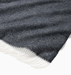 Cervino Throw in Wool/Cashmere Blend