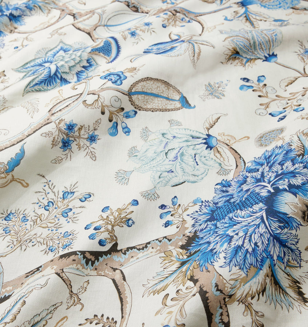 Pondicherry Table Runner, 108 inches x 15 inches