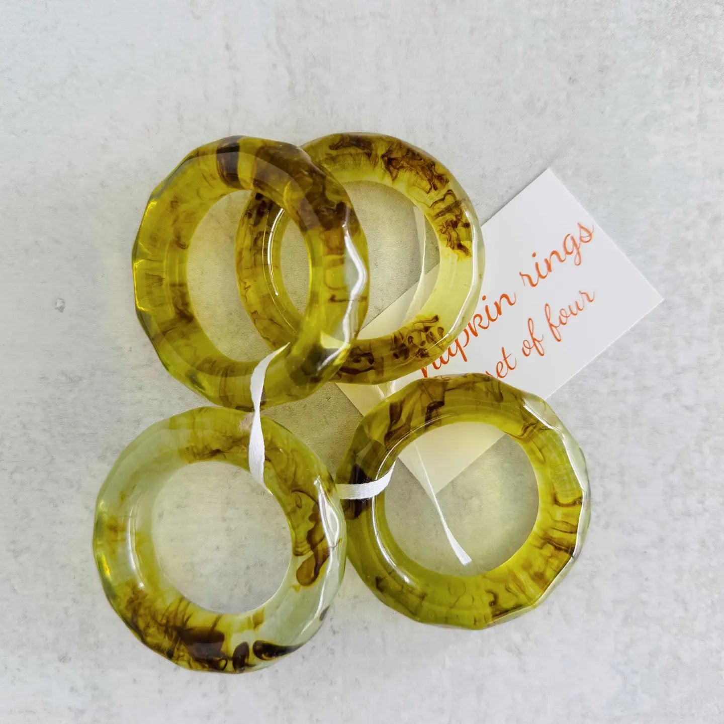 S/4 Acrylic Napkin Rings Moss