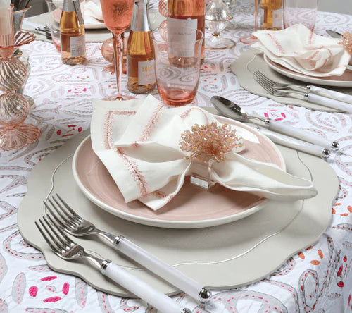 Tailored Oval Placemat , Set of 4