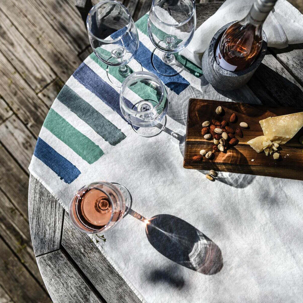 Woodstock White Wine by Simon Pearce Additional Image-13